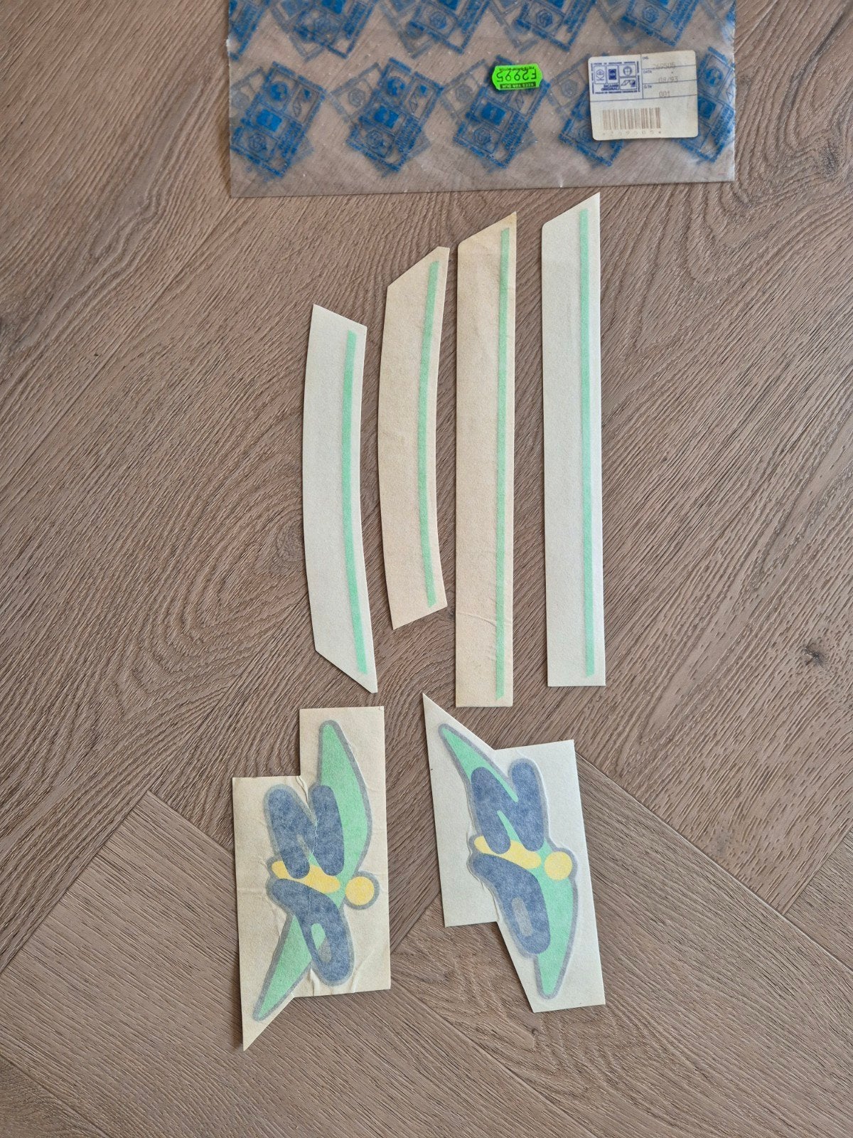 puch zip stickerset NOS piaggio, Ophalen of Verzenden