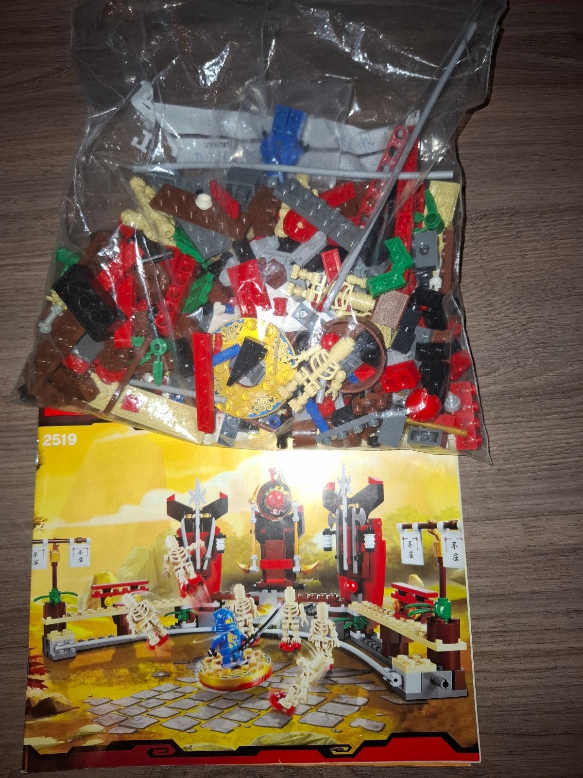 Lego Ninjago 2519 Skeletten Trainingsset, Lego, Ophalen of Verzenden, Zo goed als nieuw, Complete set
