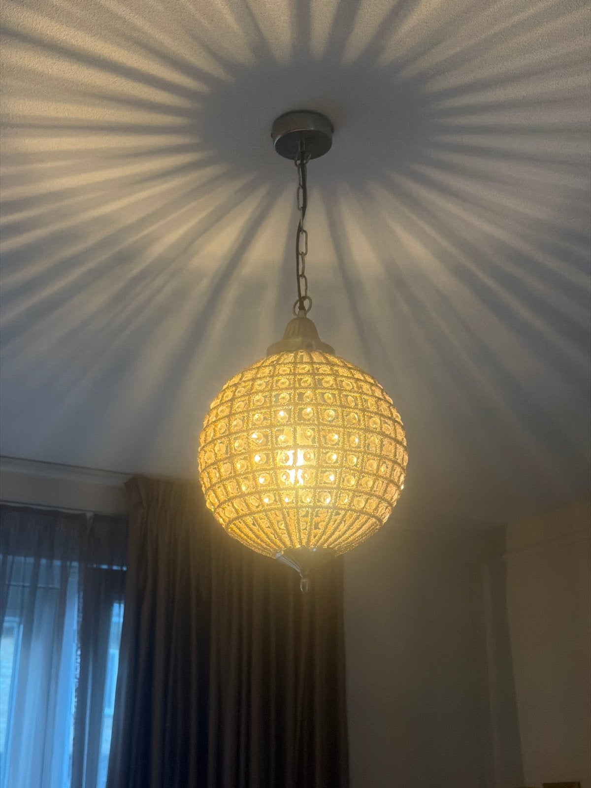 Elegante Hanglamp met Kristallen Bol - Sfeervolle Verlichtin, Ophalen of Verzenden, Zo goed als nieuw, Metaal, E27 (groot)