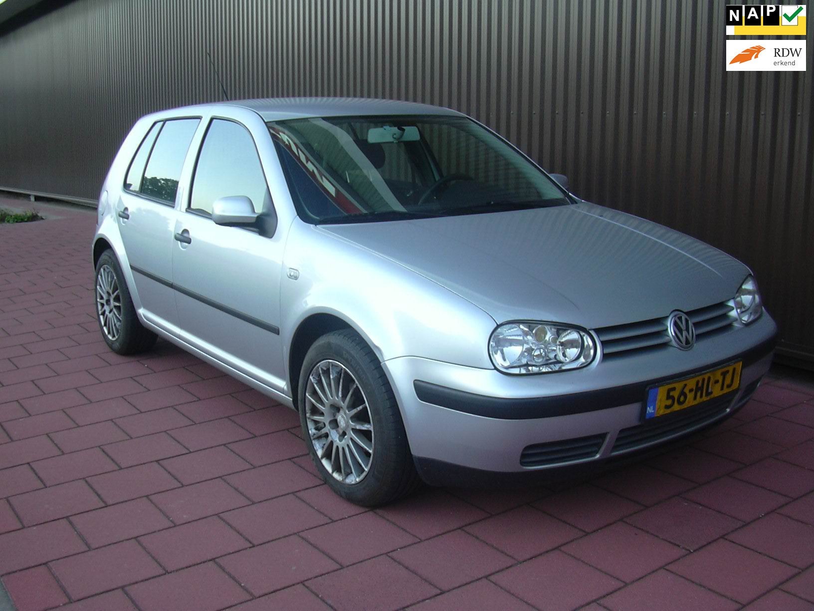 Volkswagen Golf 1.6-16V Trendline, Auto's, Voorwielaandrijving, 4 cilinders, 49 €/maand, 1200 kg