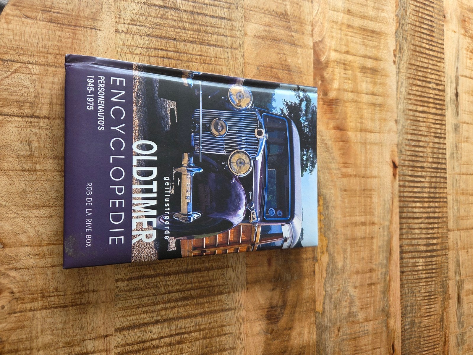 Encyclopedie Oldtimer Personenauto's 1945-1975, Boeken, Ophalen of Verzenden, Gelezen, Algemeen, Rob de la Rive Box