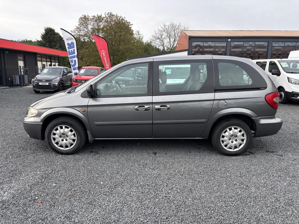 Chrysler Voyager 3.3I V6 LX 6-PERSOONS (bj 2006, automaat), Auto's, Automaat, 3301 cc, Gebruikt, 120 €/maand