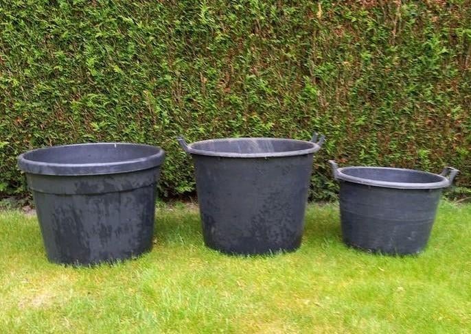 Set van 3 Gebruikte Zwarte Kunststof Bloempotten, Ophalen, Kunststof, Gebruikt, Rond