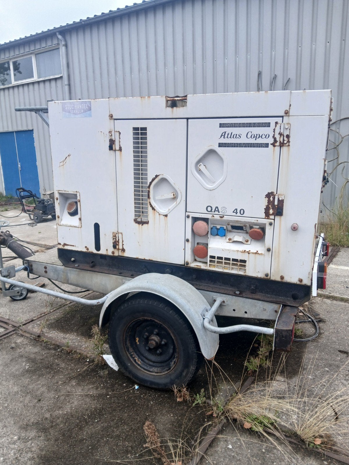 festieval atlas copco 33 kva stroomgenerator op aanhanger di, Ophalen of Verzenden, Gebruikt, 30 kVA of meer, Dieselolie