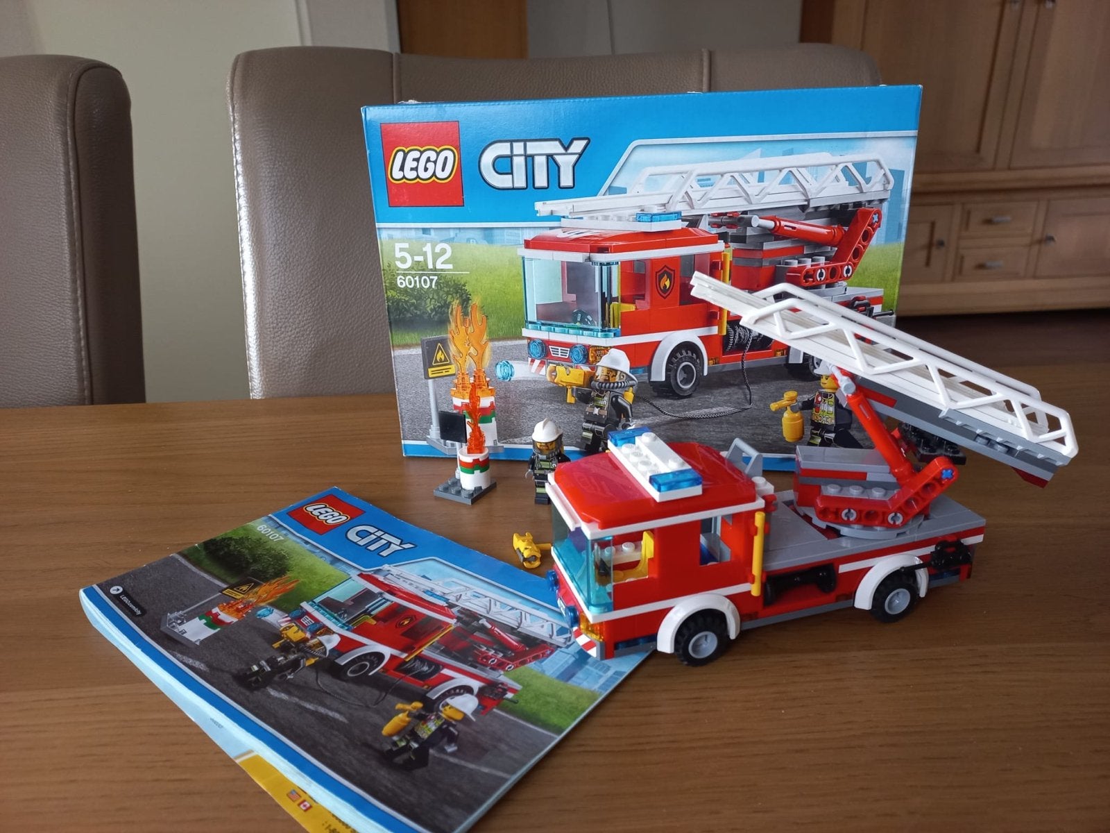 LEGO City Brandweerwagen 60107 met doos en instructies, Ophalen of Verzenden, Zo goed als nieuw