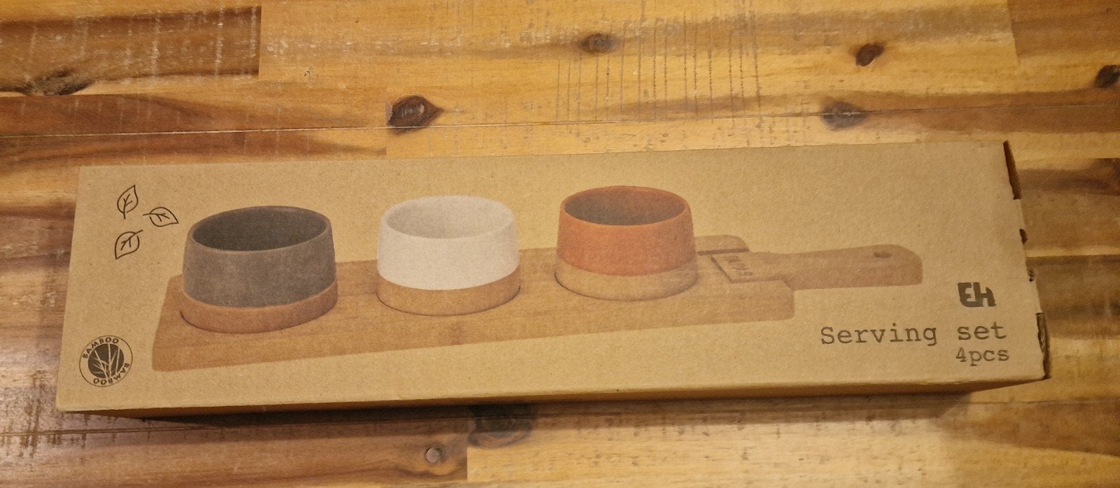 EH Serving set 4-delig - Nieuw in doos, Huis en Inrichting, Keuken | Keukenbenodigdheden, Hout, Snij-/serveerplank, Nieuw, Ophalen of Verzenden