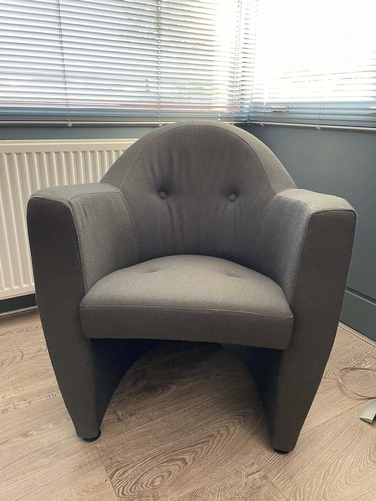 Leolux Carabita – in luxe Kvadrat Sunniva olijfgroen/blauw, Ophalen, Overige kleuren, Zo goed als nieuw, Eén
