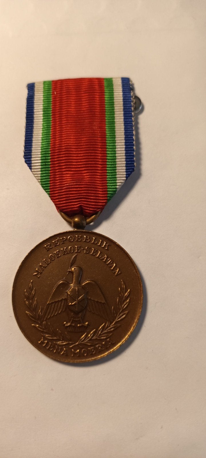 Historische Medaille:Republiek Maloekoe Selatan de molukken, Ophalen of Verzenden, Gebruikt, Overige onderwerpen