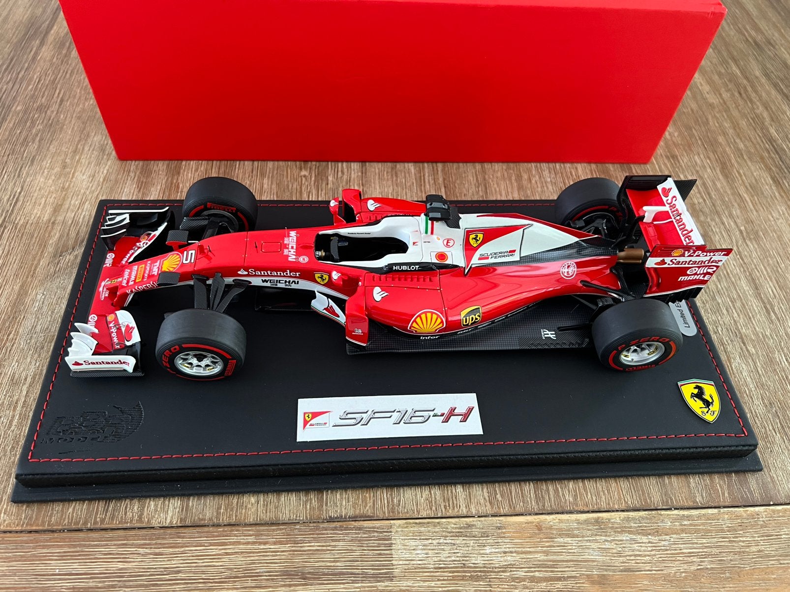 Sebastian Vettel Ferrari SF16H GP Australia 2016 BBR 1:18, Ophalen of Verzenden, Nieuw, Formule 1