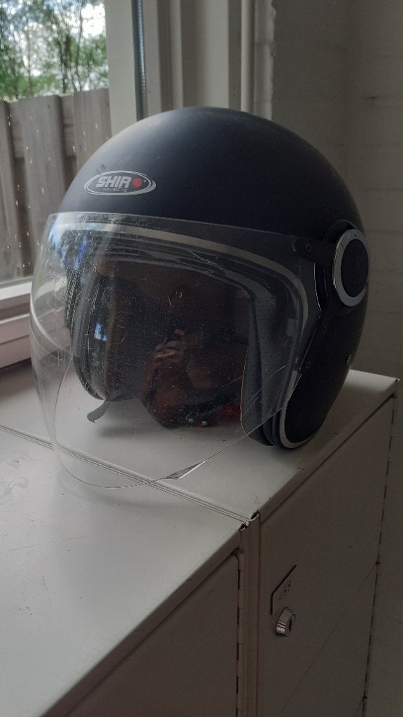 Bromfietshelm merk Shiro, Ophalen of Verzenden, Gebruikt, Medium, Overige merken