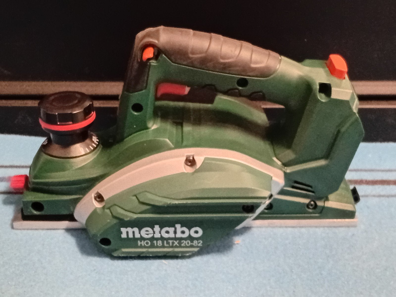 Metabo 18V schaafmachine defect, Ophalen of Verzenden, Gebruikt, Accu