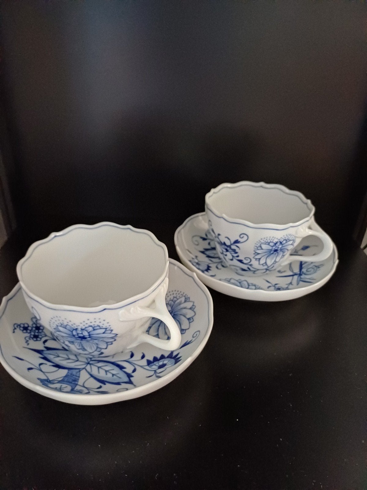2x 1e keus Meissen "Neuer Ausschnitt" Koffie kop en Schotel, Antiek en Kunst, Ophalen of Verzenden