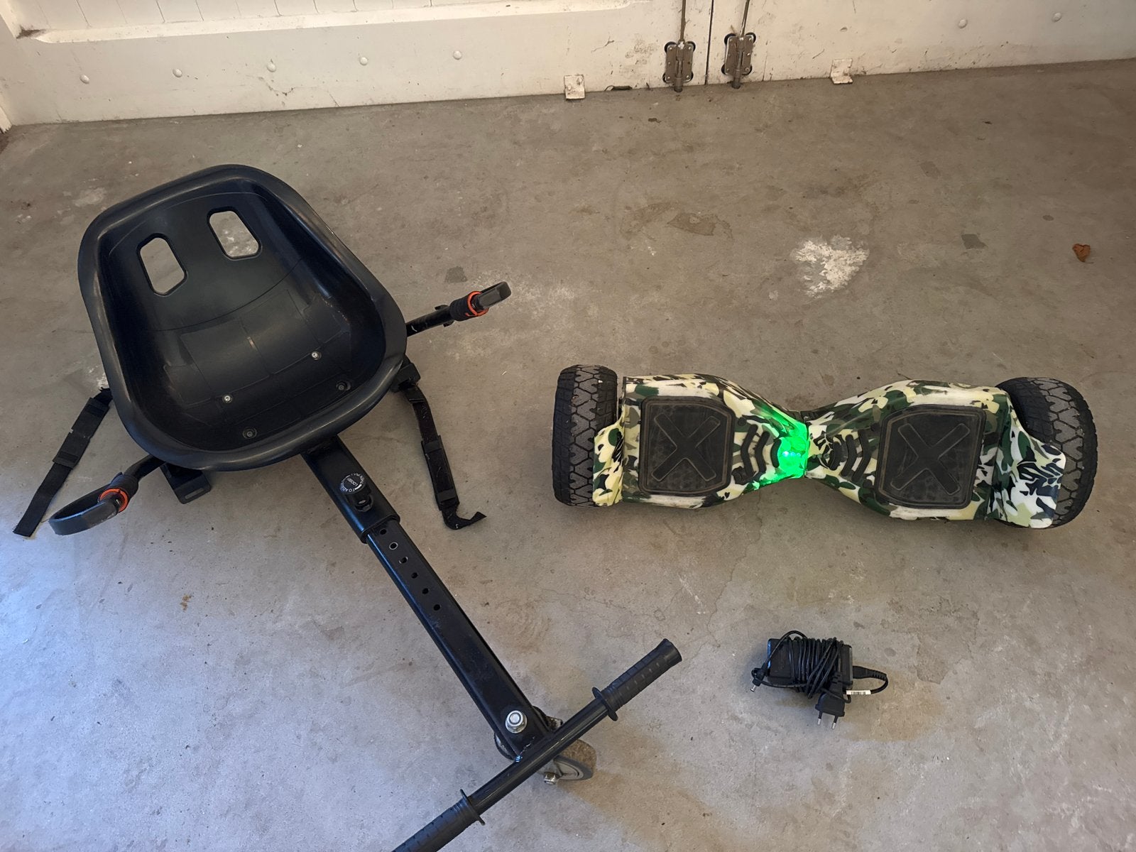 Hoverboard met zitje en oplader - Camouflage, Ophalen, Gebruikt, Elektrische step (E-scooter)