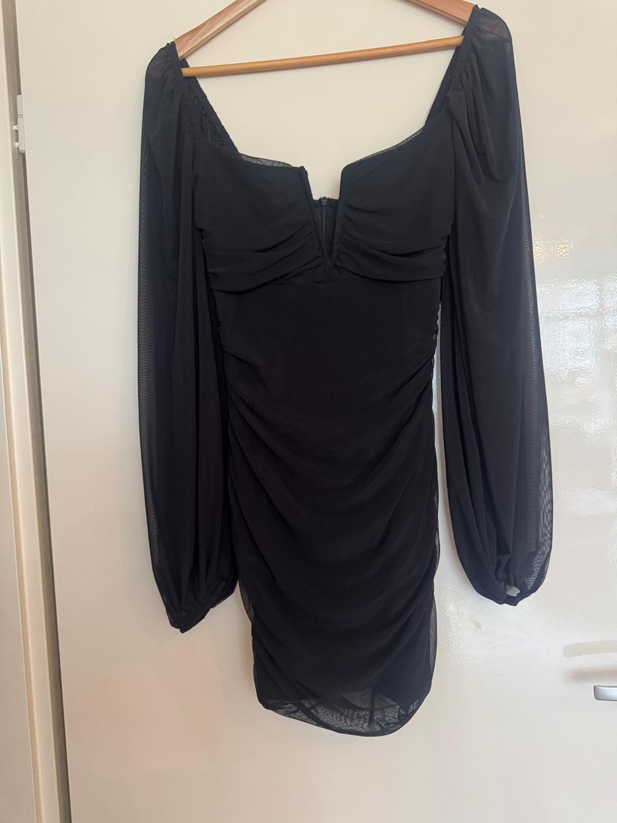 Nieuwe Feestjurk Zwart S/M, Kleding | Dames, Jurken, Ophalen of Verzenden, Nieuw, Maat 36 (S), Zwart