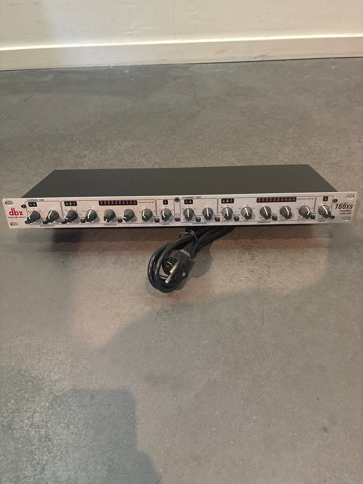 dbx 166xs Compressor/Limiter/Gate, Ophalen, Gebruikt, Compressor