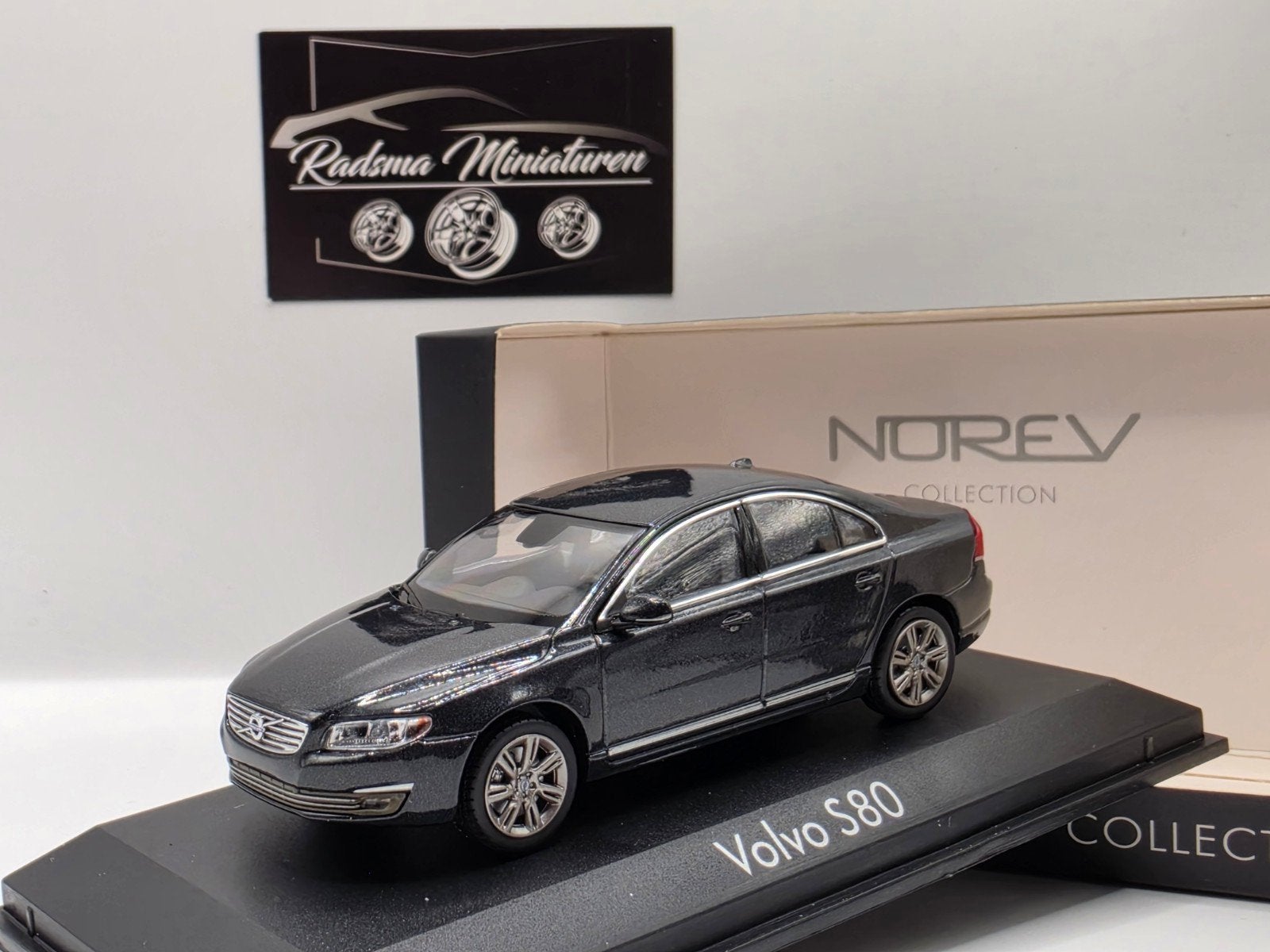 Volvo S80 Gen2 - Savile grey - Norev 1:43, Hobby en Vrije tijd, Modelauto's | 1:43, Auto, Norev, Ophalen of Verzenden, Zo goed als nieuw