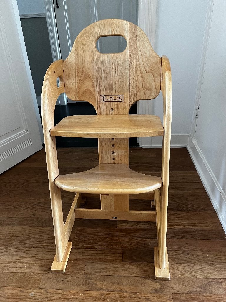 Houten meegroeistoel - Tiamo Wood Collection, Kinderen en Baby's, Kinderstoelen, Ophalen, Gebruikt, Meegroeistoel, Afneembaar eetblad