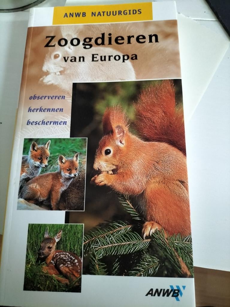ANWB Natuurgids Zoogdieren van Europa, Ophalen, Gelezen, Natuur algemeen, Onbekend