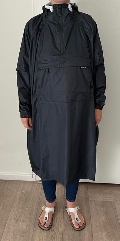 Maium Poncho, Kleding | Dames, Jassen | Winter, Ophalen of Verzenden, Nieuw, Maat 36 (S), Zwart