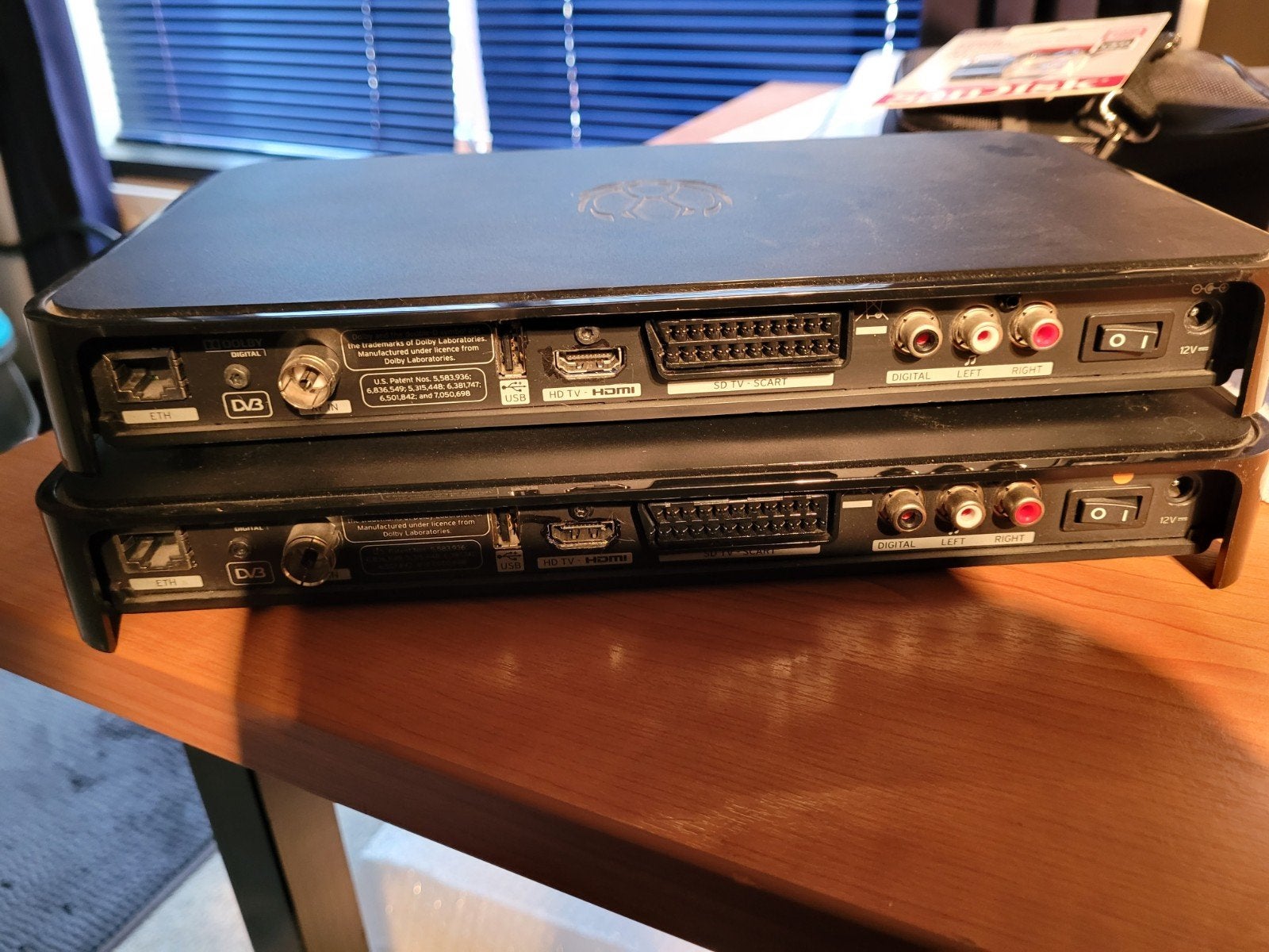 Mediabox 2 x, Ophalen of Verzenden, Gebruikt, Minder dan 50 watt