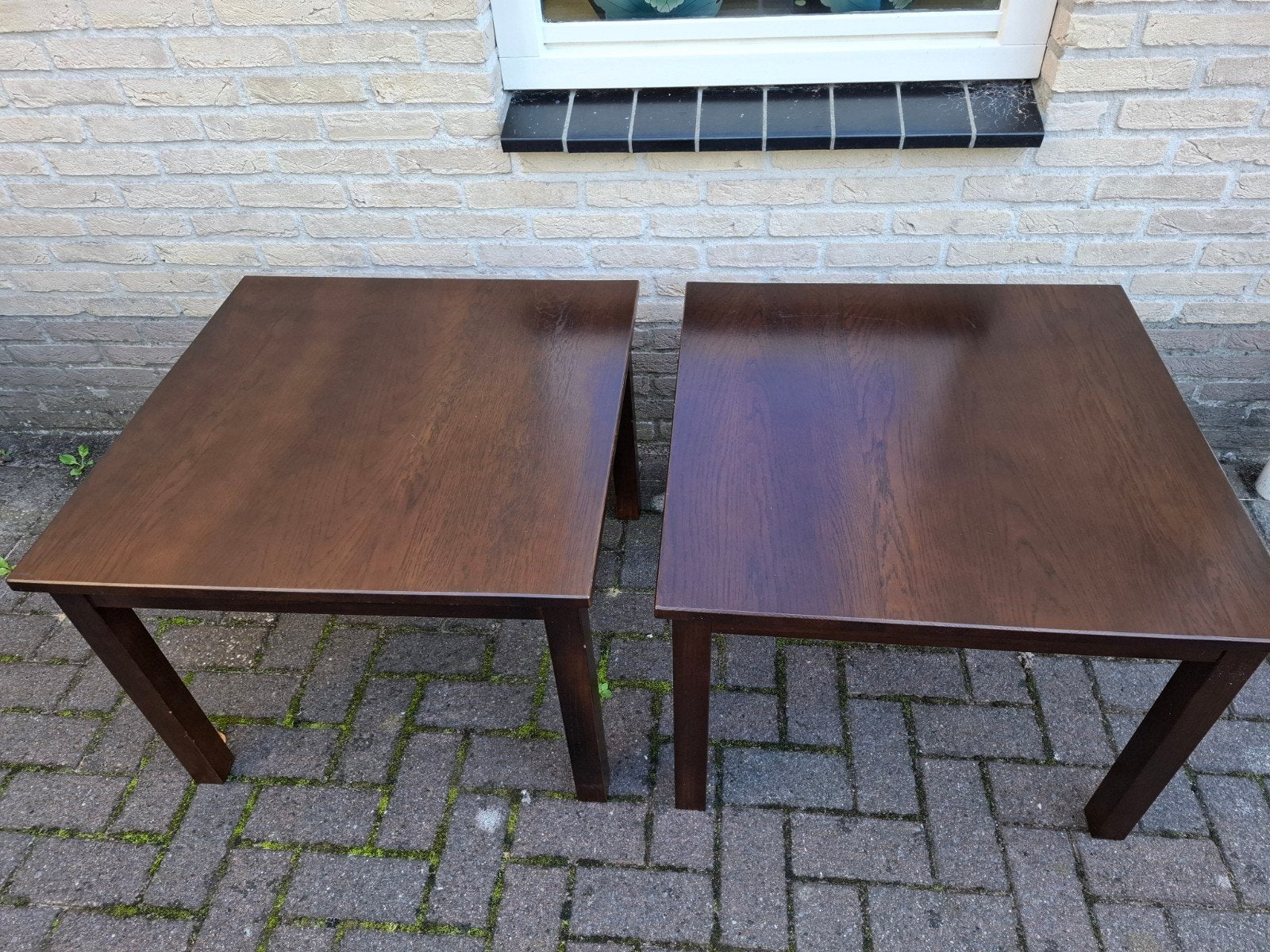 Twee identieke vintage vierkante salon- of bijzettafels, Ophalen, Gebruikt, 50 tot 100 cm, 50 tot 100 cm