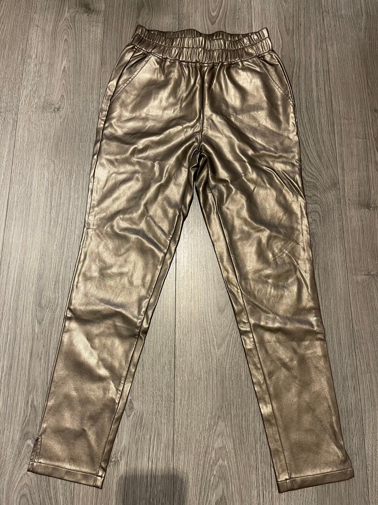 ESQUALO goudkleurige  imitatie leren broek mt 40, Maat 38/40 (M), Overige kleuren, Ophalen of Verzenden, Zo goed als nieuw