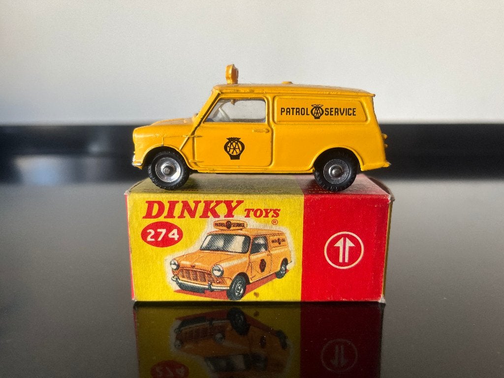 Dinky Toys #274 Mini Van AA Road Service, Ophalen of Verzenden, Zo goed als nieuw, Auto, Dinky Toys