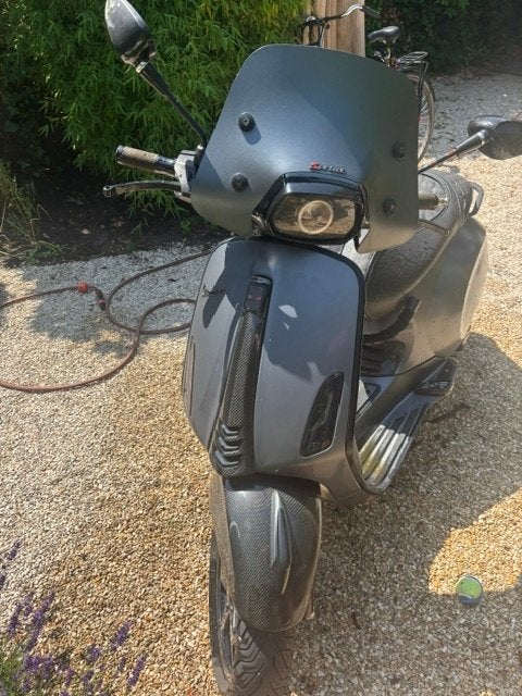 vespa sprint 2018, Ophalen