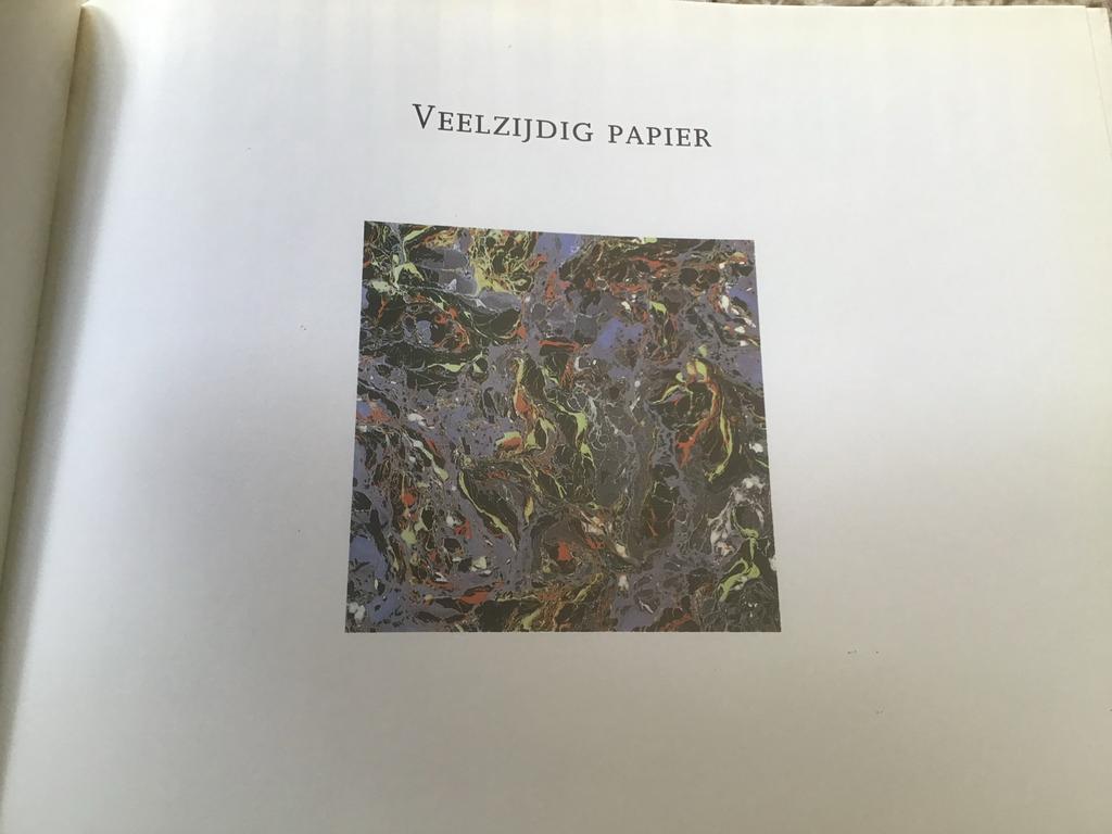 Veelzijdig Papier - Boek over papiermaken en bewerken, Ophalen of Verzenden, Gelezen