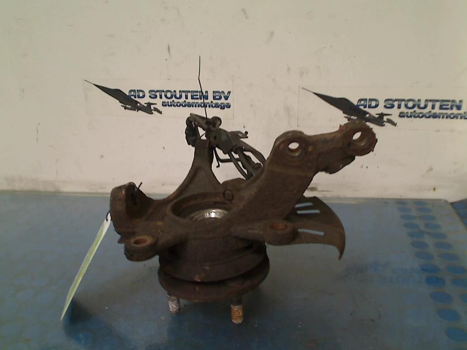 Fusee Links Voor Hyundai i20 (2008-09/2012-12), Hyundai Motor Deutschland GmbH, Gebruikt, Hyundai, Kaiserleipromenade 5, Offenbach am Main 63067, , Duitsland