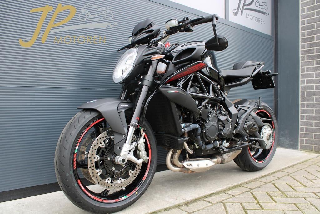 MV agusta Brutale 800 R (2024) *Org.NL*1e.eig*Fab.garantie*, Motoren, Motoren | MV Agusta, Motorrijbewijs A, Bedrijf, Meer dan 35 kW