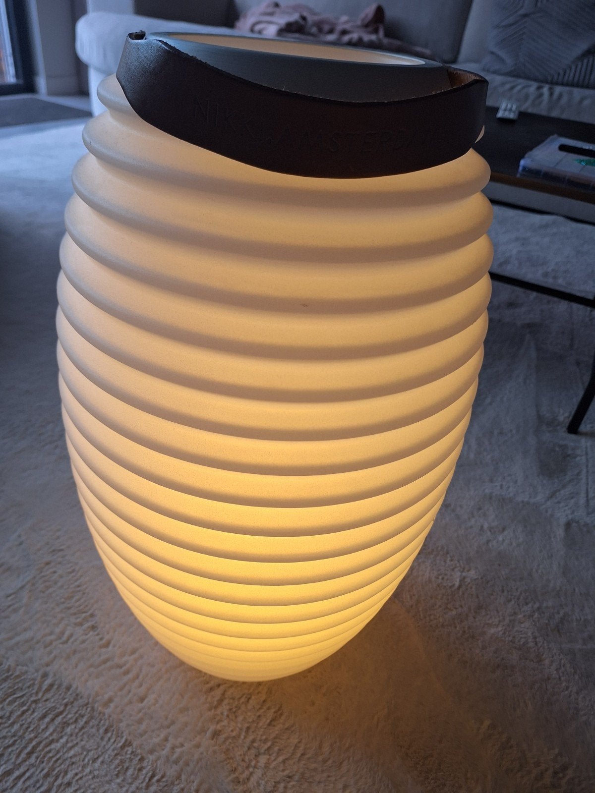 Nikki A'dam Lamp, Radio en Koeler - Draadloos & Oplaadbaa, Huis en Inrichting, Ophalen, Wit, Overige merken, Kunststof