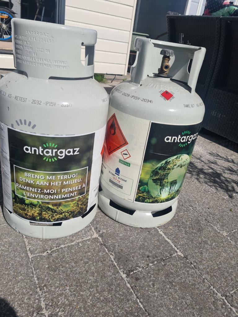 2x Antargaz herbruikbare gasflessen, gevuld, Ophalen of Verzenden, Gebruikt, Antargaz