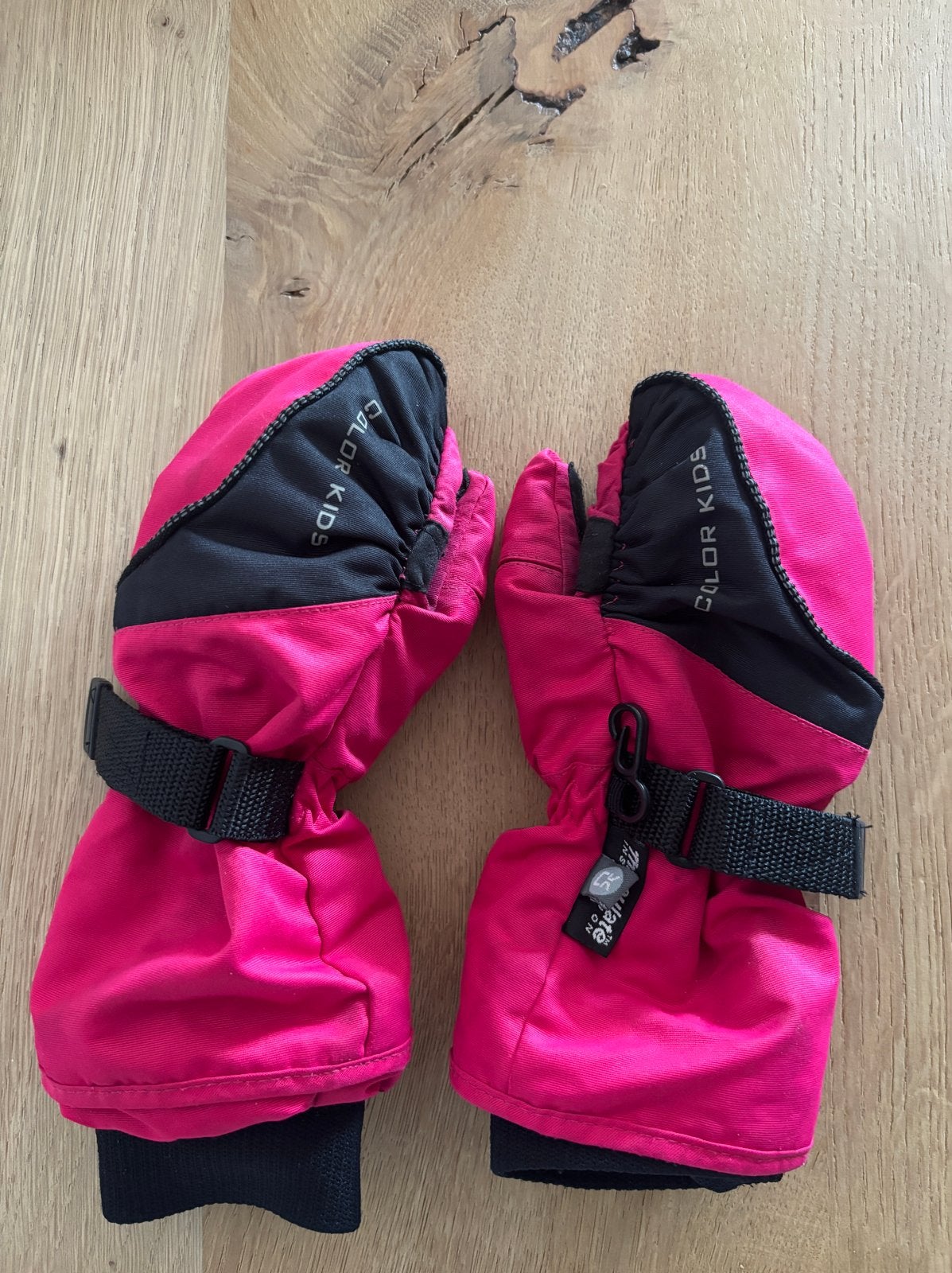 Color Kids skiwanten roze (6-8 jaar) en zwart (4-6 jaar), Ophalen of Verzenden, Gebruikt, Jongen of Meisje, Handschoenen