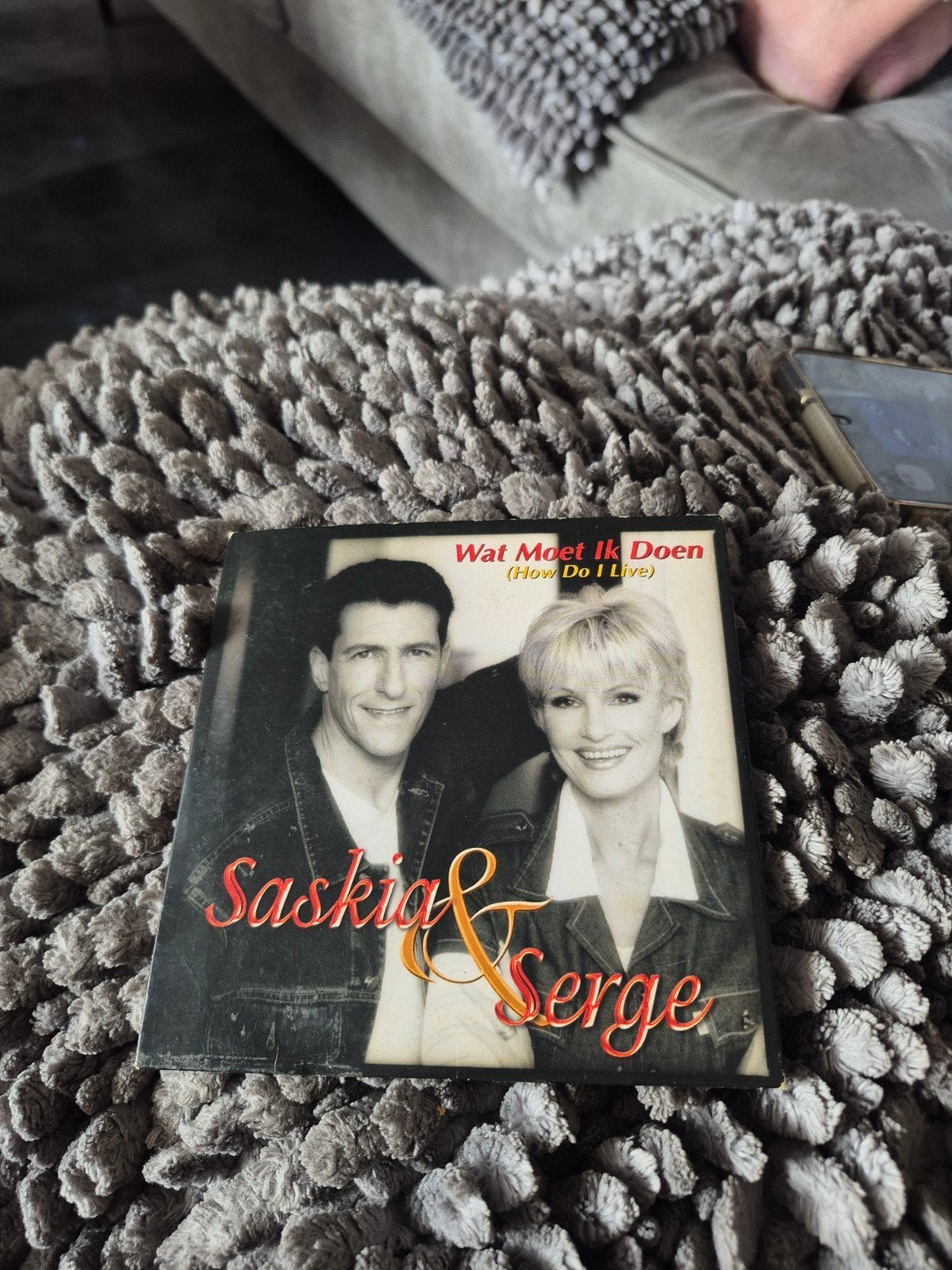 Saskia & Serge - Wat Moet Ik Doen (How Do I Live) CD Single, Gebruikt, Single, Inclusief doosje, Schlager