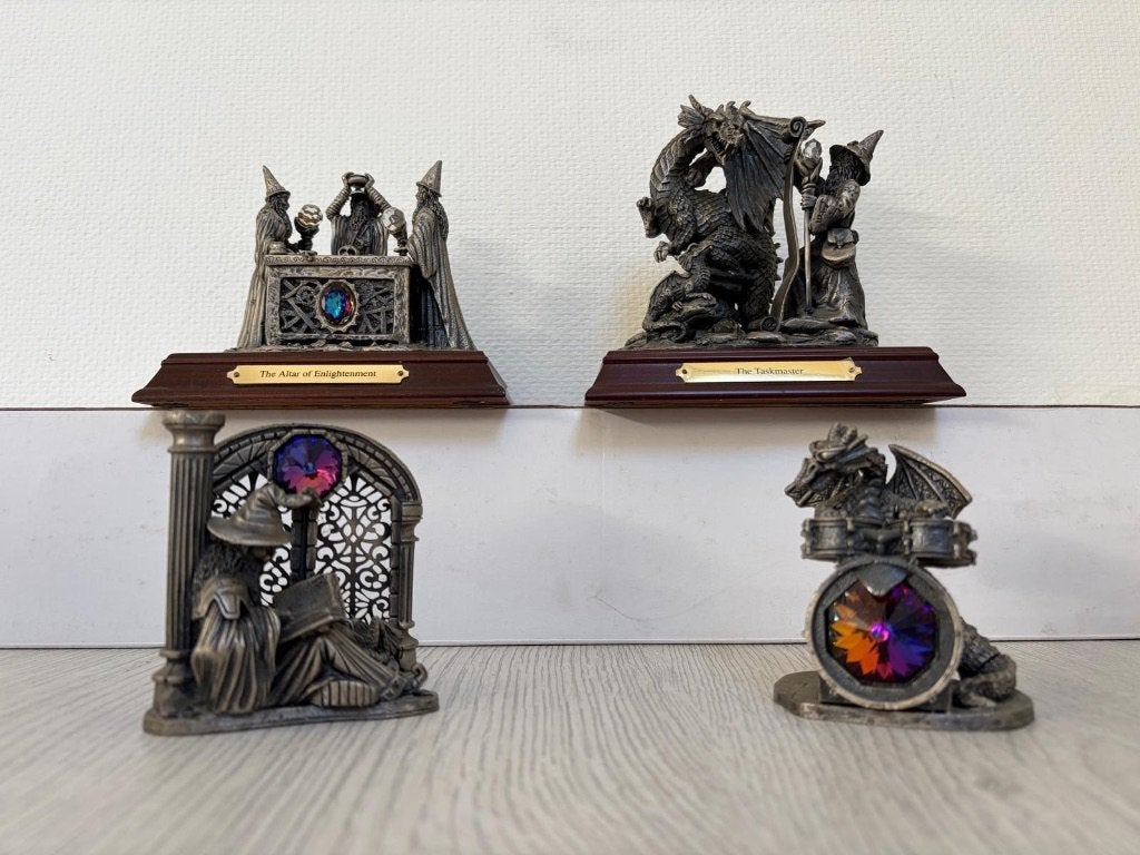 4x Tudor Mint Myth & Magic beelden, Ophalen, Gebruikt, Fantasy