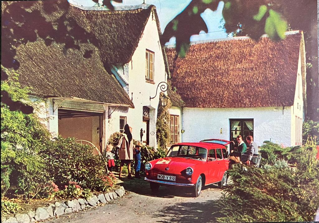Ansichtkaart Reclame voor de Volkswagen 1500 Stationwagen, Ophalen of Verzenden, 1960 tot 1980, Ongelopen, Voertuig