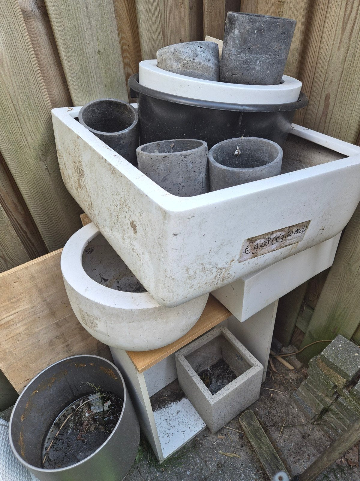 Diverse plantenbakken en bloempotten, Tuin en Terras, Bloembakken en Plantenbakken, Ophalen, Gebruikt, 60 tot 100 cm, Beton