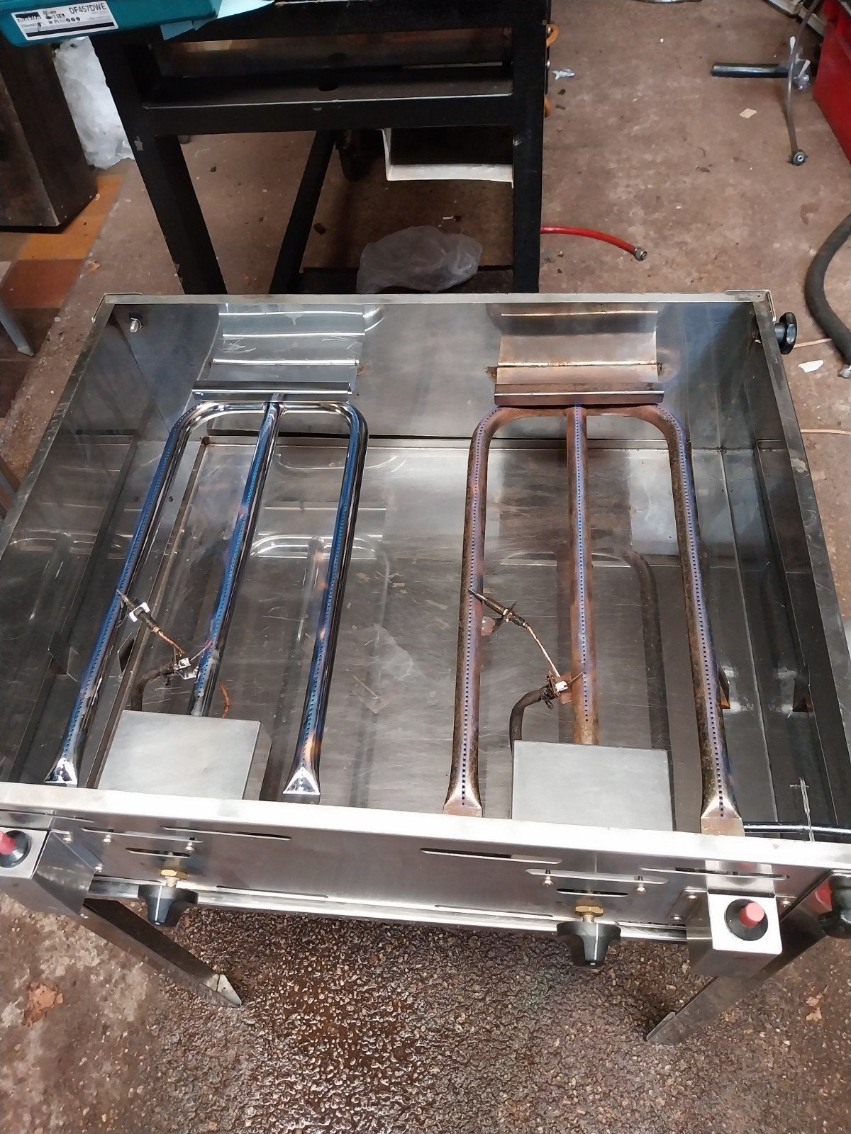 Hendi Roast-Master Maxi Gas BBQ Grill, Ophalen, Gebruikt, Hendi