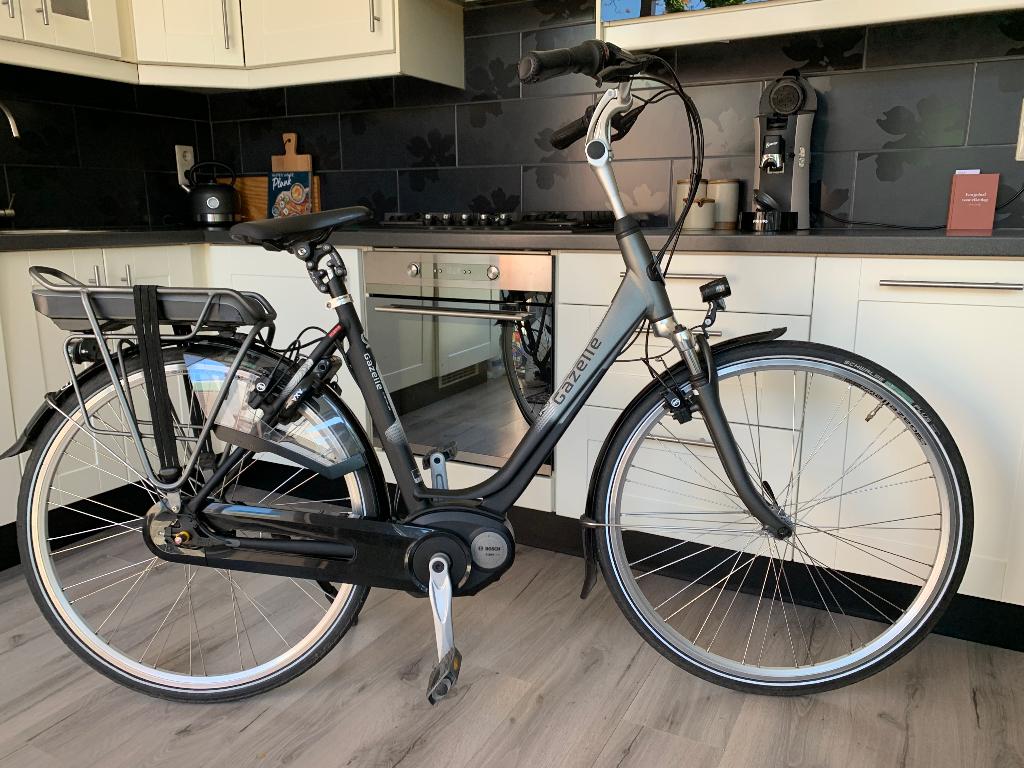 Gazelle Orange C8 Bosch middenmotor frame 53 cm NIEUWSTAAT!, Fietsen en Brommers, Ophalen, Zo goed als nieuw, 51 tot 55 cm, 50 km per accu of meer