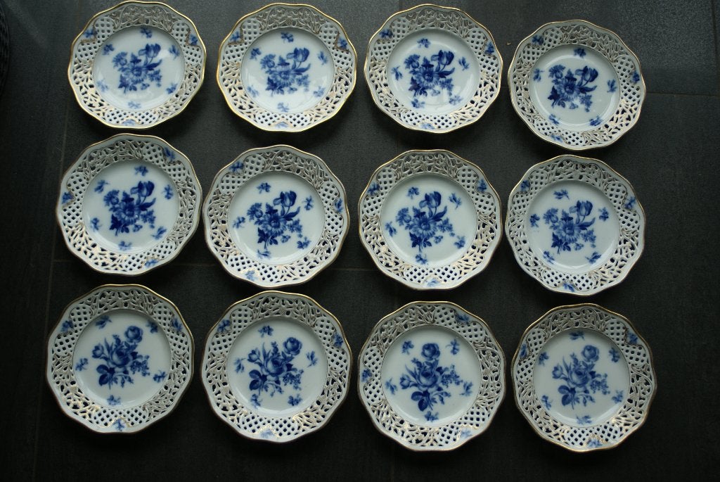 Schumann porseleine bordjes met gouden rand. 12 stuks, Huis en Inrichting, Keuken | Servies, Ophalen of Verzenden, Zo goed als nieuw