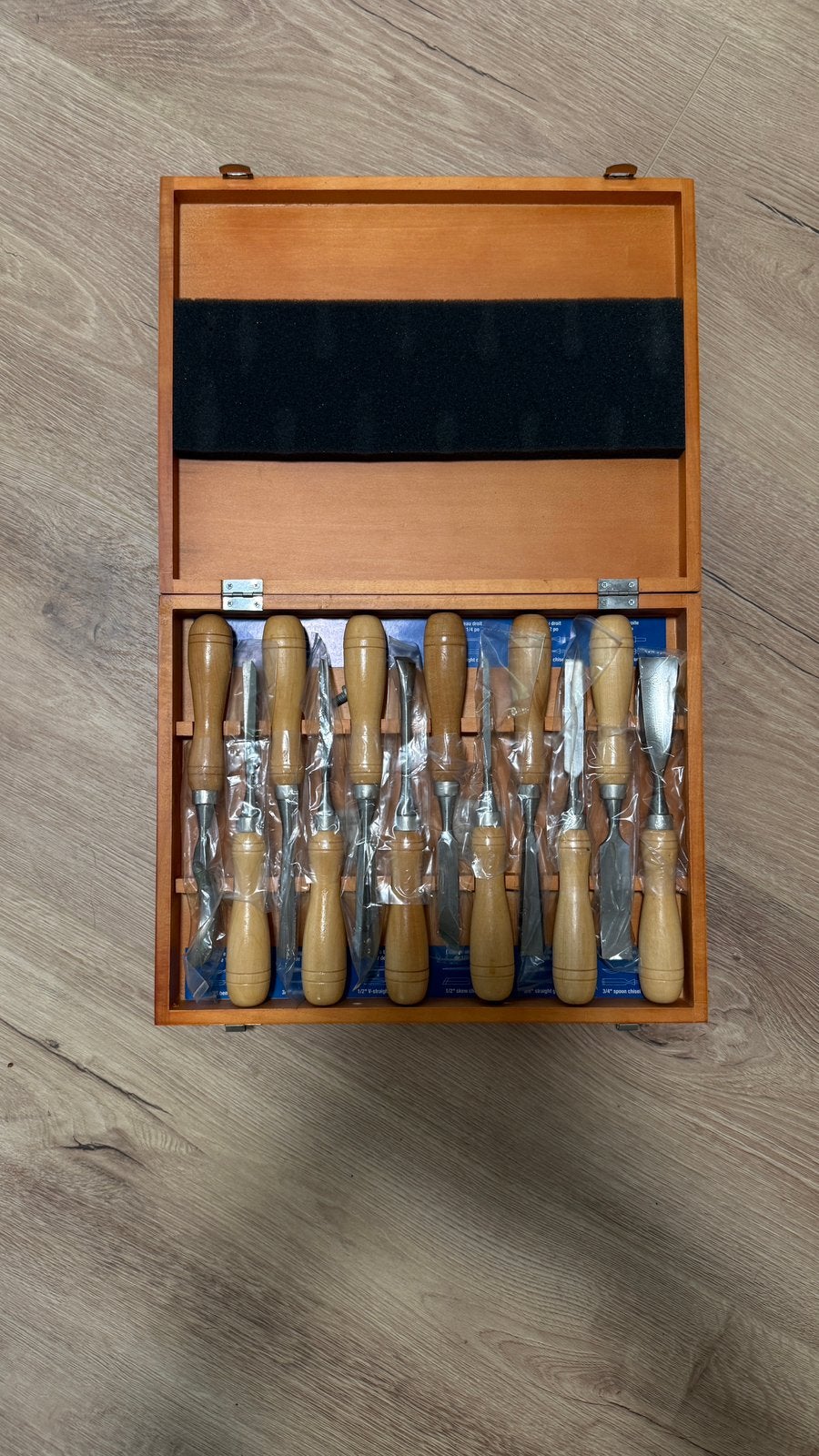 Mastercraft 12-delige Houtsnijbeitelset in Houten Kist, Ophalen, Zo goed als nieuw, Parfumfles