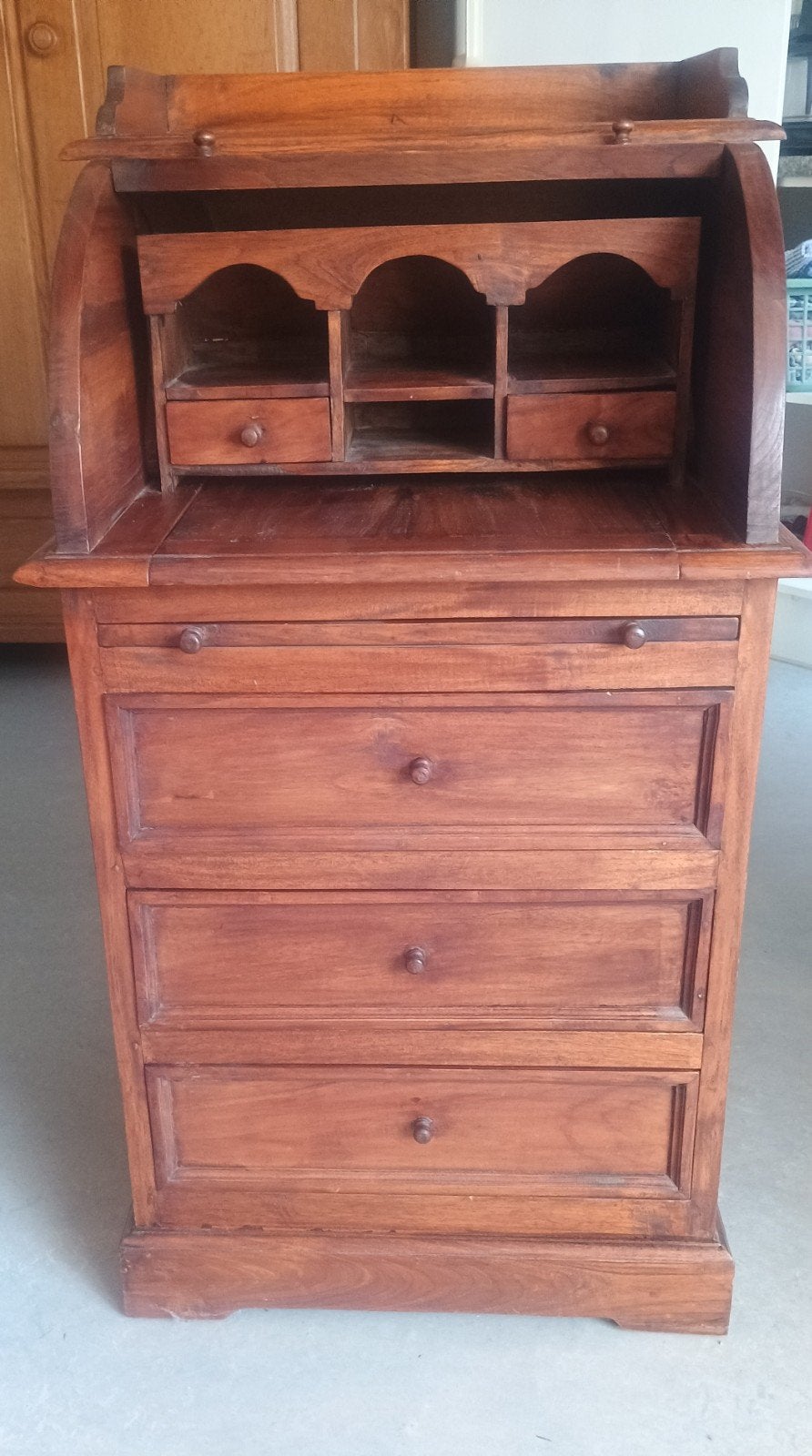 Oud rolluikbureau / secretaire - massief hout 53/55/103, Ophalen