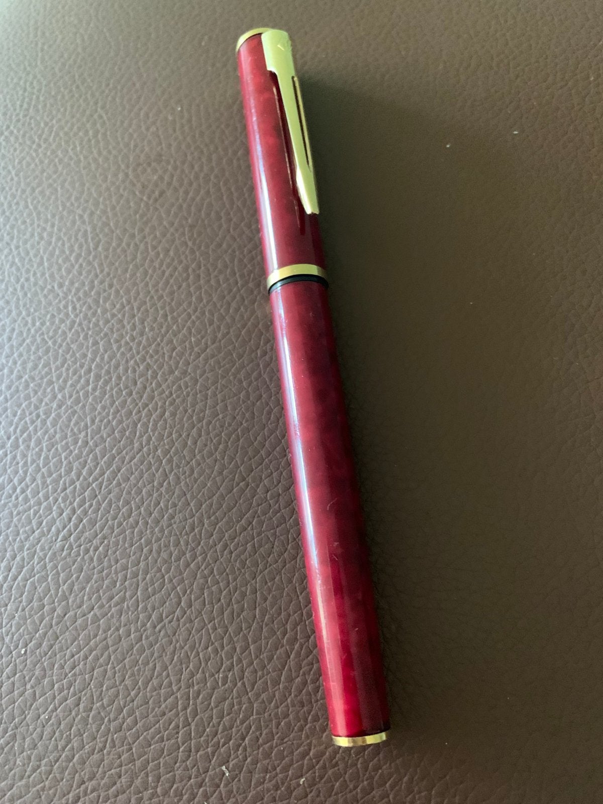 Waterman vintage vulpen bordeaux – 18K/750 gouden M penpunt, Verzamelen, Ophalen of Verzenden, Zo goed als nieuw, Vulpen, Waterman