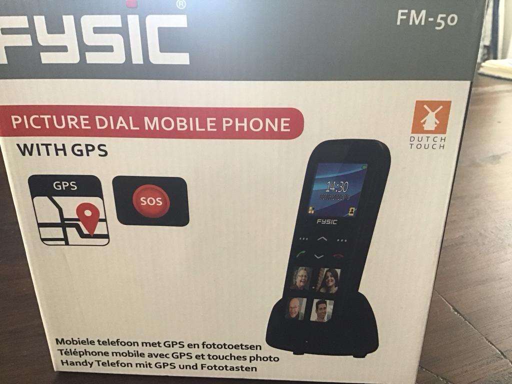 Fysic FM-50 Seniorentelefoon met GPS en SOS-knop, Nieuw, Ophalen of Verzenden, Minder dan 3 megapixel, Klassiek of Candybar