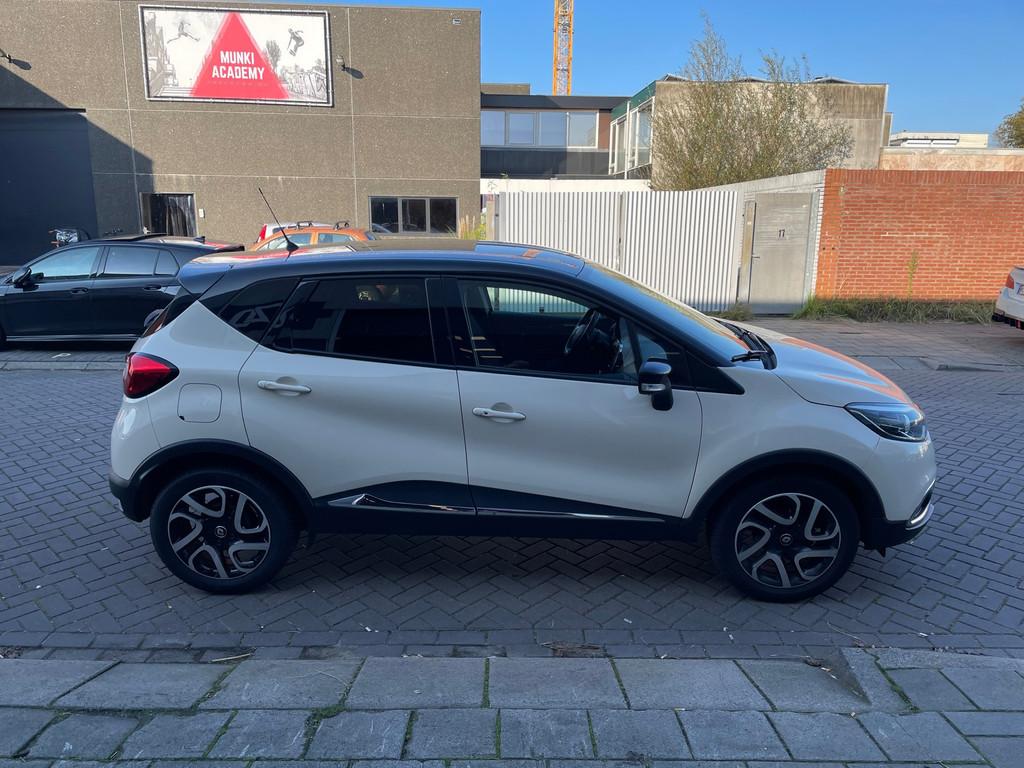 Renault Captur 0.9 TCe Dynamique, Voorwielaandrijving, 898 cc, Gebruikt, Euro 6