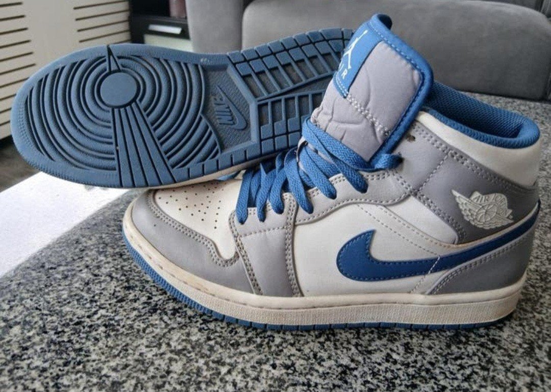 Air Jordan 1 Mid sneakers in maat 40,5., Ophalen of Verzenden, Zo goed als nieuw, Nike Air Jordan