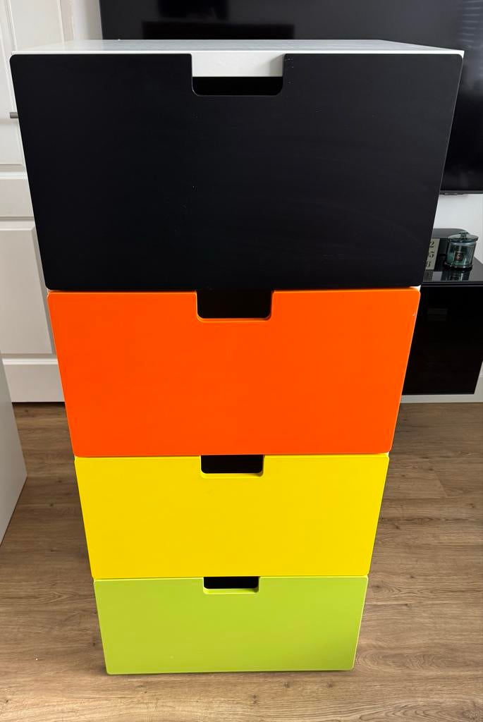 Kleurrijke ladekast - 128x60x51cm, Ophalen, Gebruikt, 100 tot 150 cm, 50 tot 100 cm