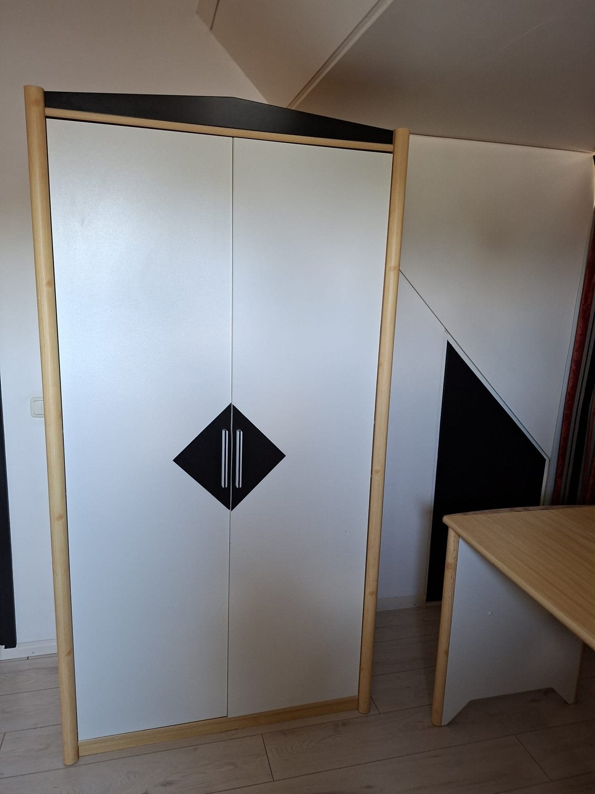 Kasten en bureau voor kinderkamer., Ophalen, Gebruikt, 50 tot 75 cm, 50 tot 100 cm