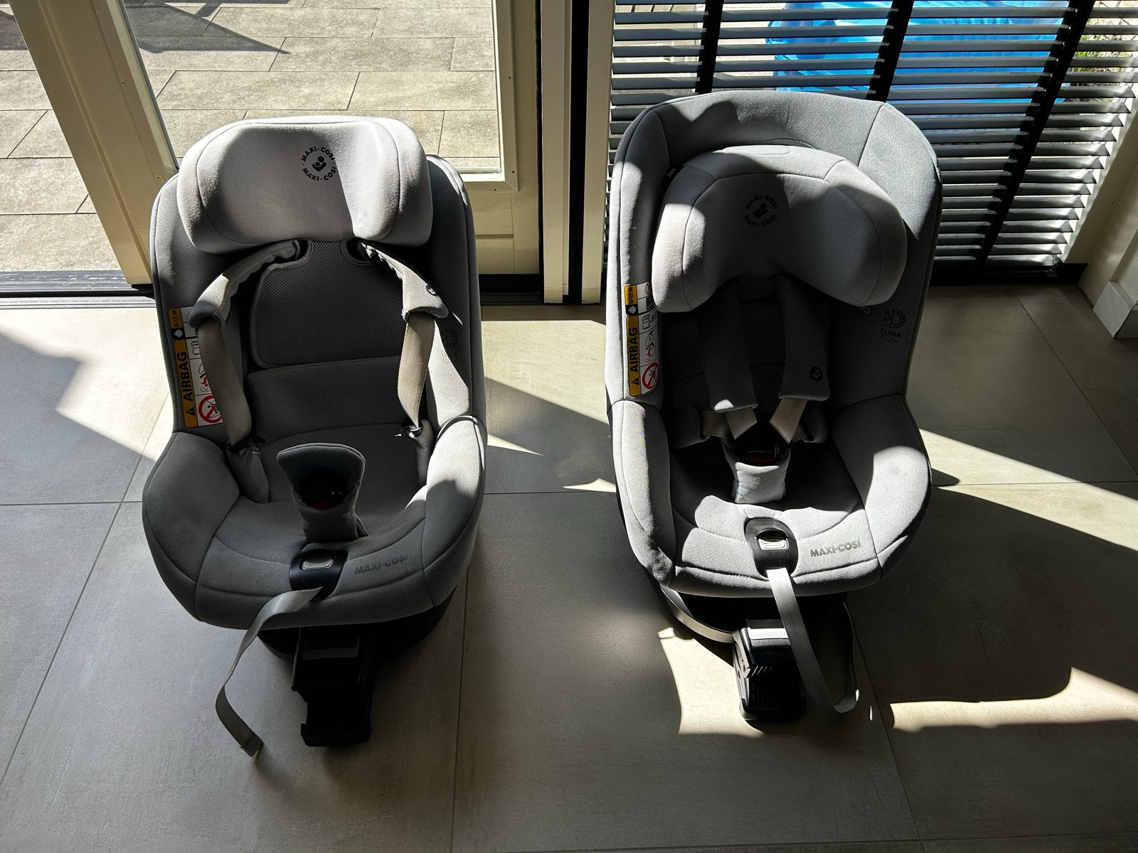 Maxi-Cosi Stone i-Size Autostoeltjes Authentic Grey 2 stuks, 0 t/m 10 kg, Verstelbare rugleuning, Ophalen of Verzenden, Zo goed als nieuw
